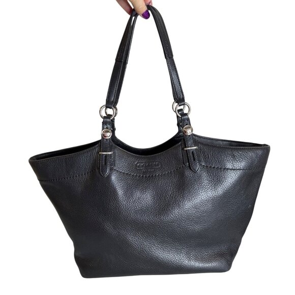 Coach Carly Tote Bag Soft Black Pebbled Leather Tote Purple Interior F16174 - Picture 1 of 15